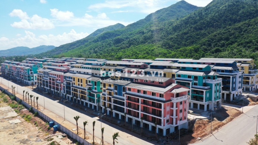 Sở Hữu Shoptel 6 Tầng Giữa Khu Nghỉ Dưỡng 5 Sao Chỉ Với 30% Giá Trị Tại Vân Đồn
