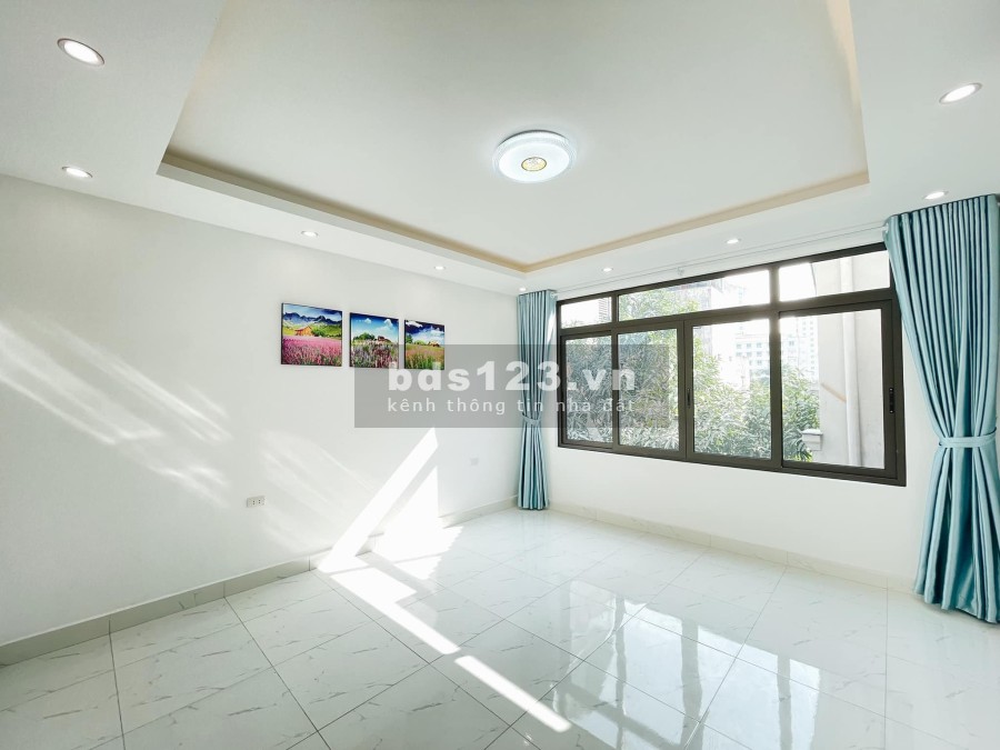 Bán nhà Xây mới Bích Hòa, Thanh Oai. 40m2 giá 1.9 tỷ kinh doanh sầm uất ô tô đỗ ngày đêm