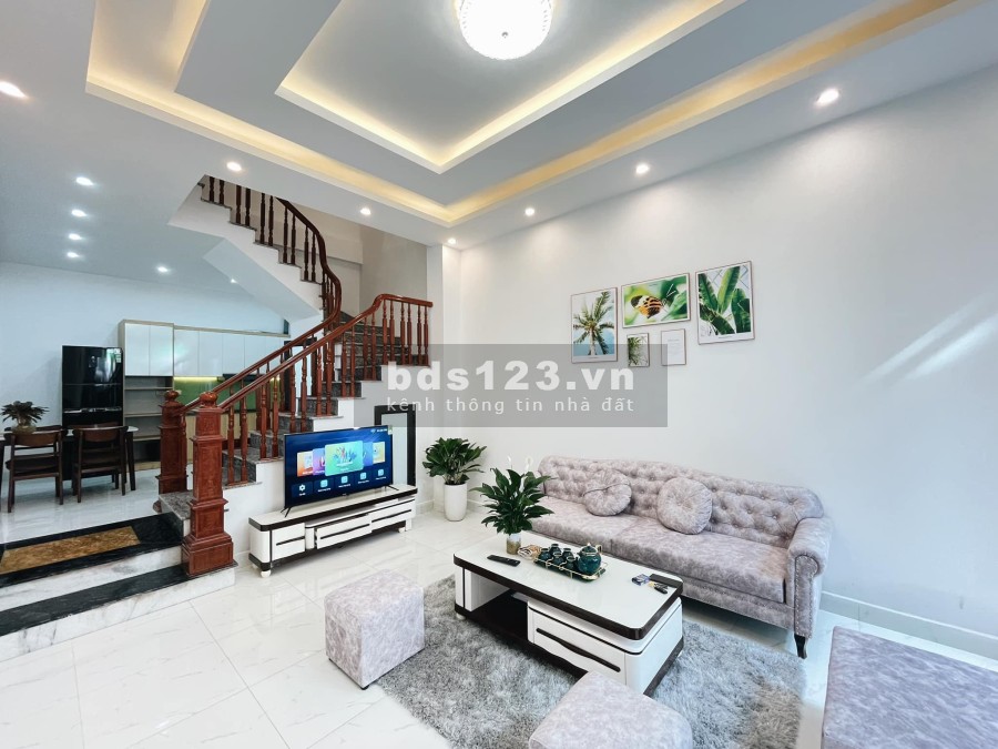 Bán nhà Xây mới Bích Hòa, Thanh Oai. 40m2 giá 1.9 tỷ kinh doanh sầm uất ô tô đỗ ngày đêm