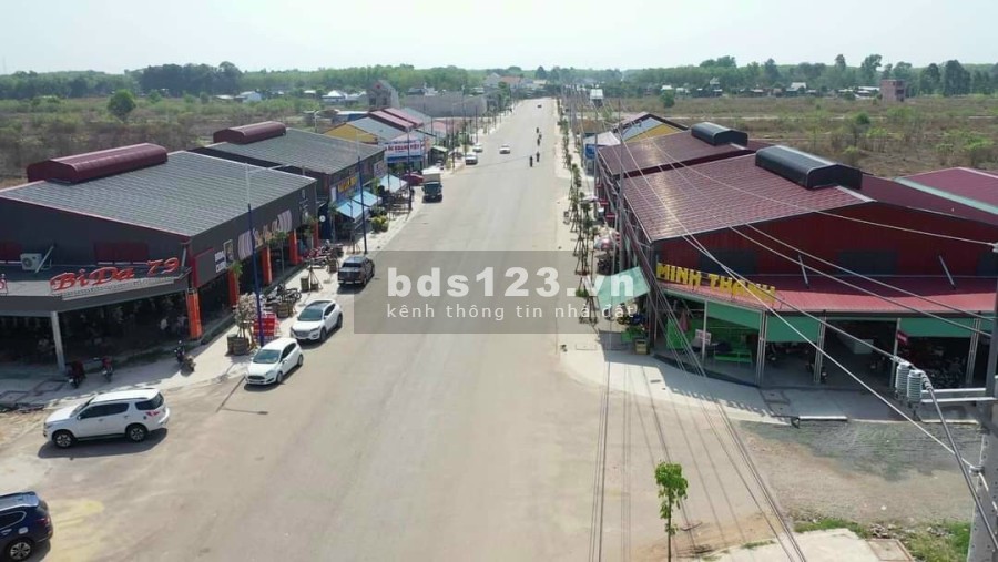 Lô đất cách chợ Minh Thành chỉ 20m ,kinh doanh được ngay, Becamex Chơn Thành Bình Phước GĐ 2