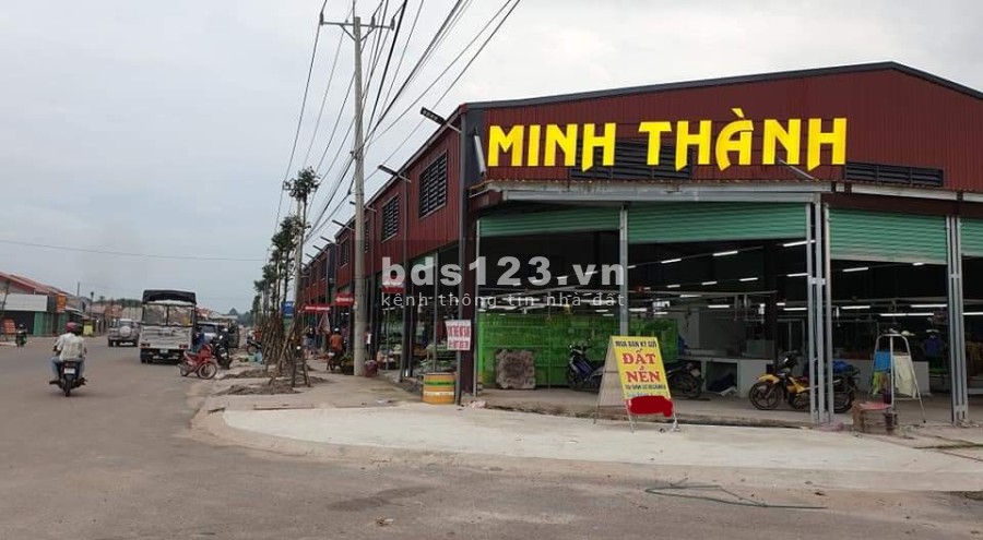 Lô đất cách chợ Minh Thành chỉ 20m ,kinh doanh được ngay, Becamex Chơn Thành Bình Phước GĐ 2