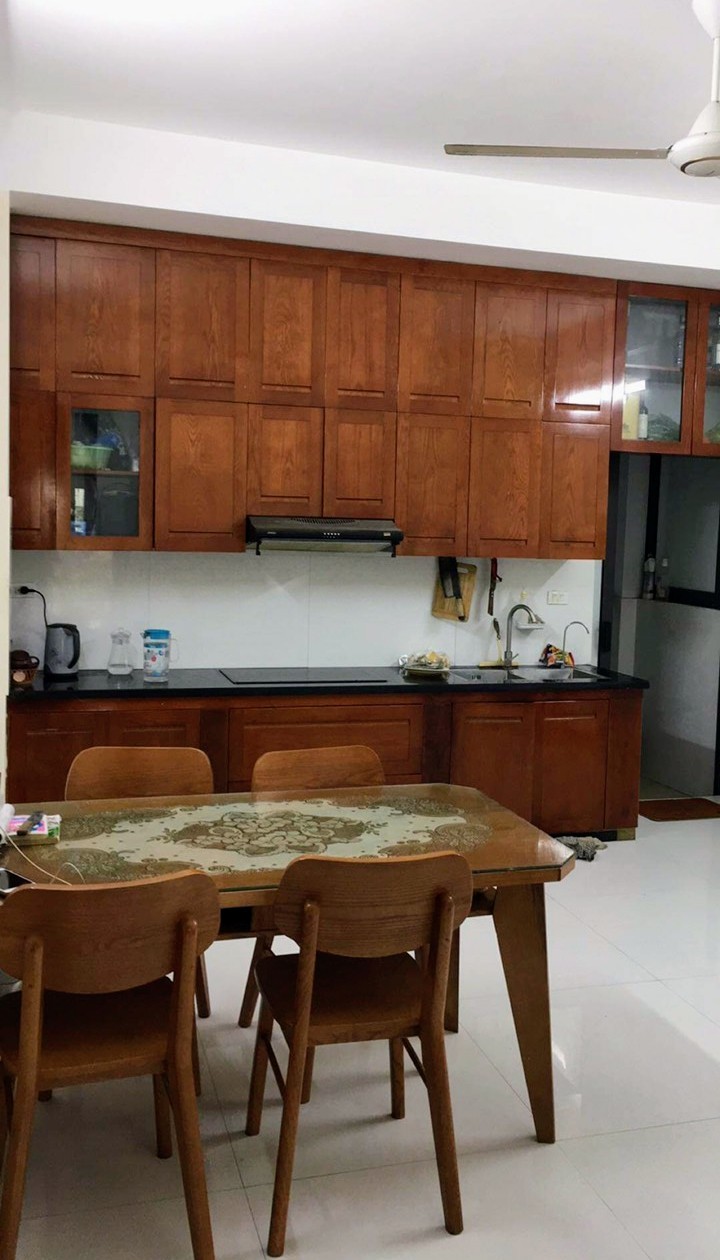Liền kề Văn Phú 5 tầng thang máy, tặng nội thất vỉa hè rộng vừa ở vừa kinh doanh tốt