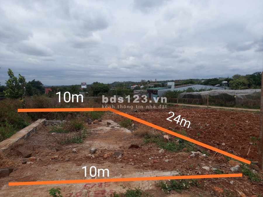 Bán đất thổ cư đường A2 thôn 4 cưebua giá 2,05 tỷ, diện tích 245m2, Mt 10m, đường qh 12m