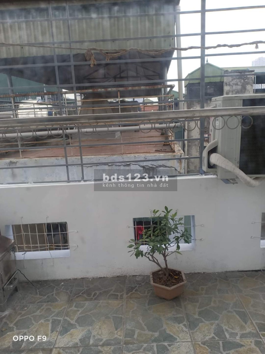 Bán nhà phố Hoàng Mai diện tích 35m2, 5 tầng cách ô tô 10m giá bán nhanh 3.32 tỷ