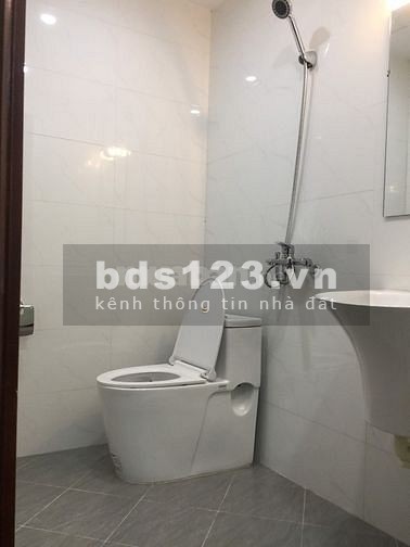 Chính chủ bán nhà 4 tầng tại Trần Khát Chân giá bán chỉ 4,8…