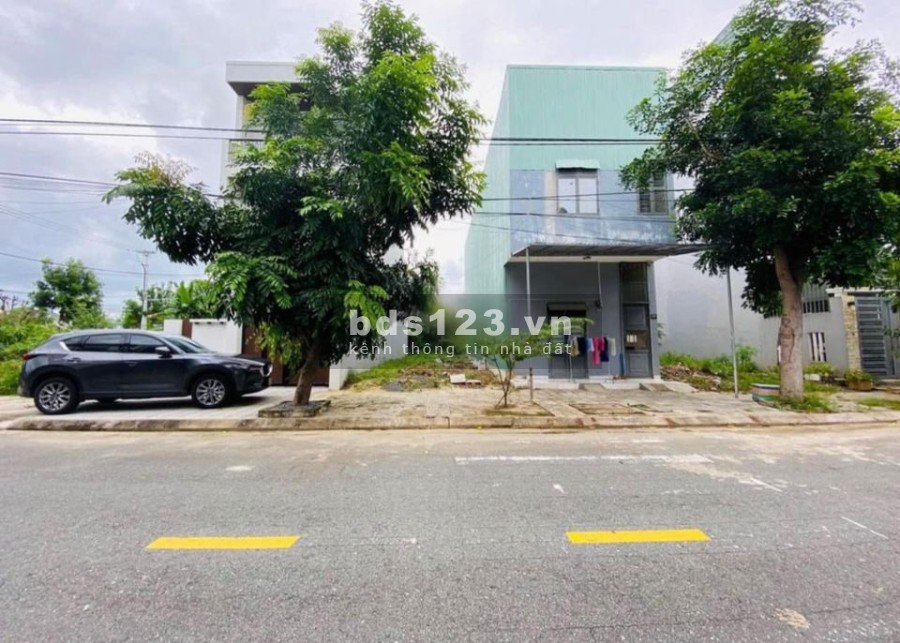 Bán gấp đất tại ngã tư khu công nghiệp Vĩnh Lộc A - Quốc lộ 1A hỗ trợ vay ngân hàng