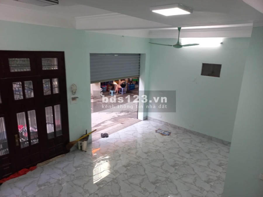 Bán nhà có ô tô gara ô góc 3 mặt thoáng sổ hoa hậu nhà nguyên căn kiên cố, vào ở ngay