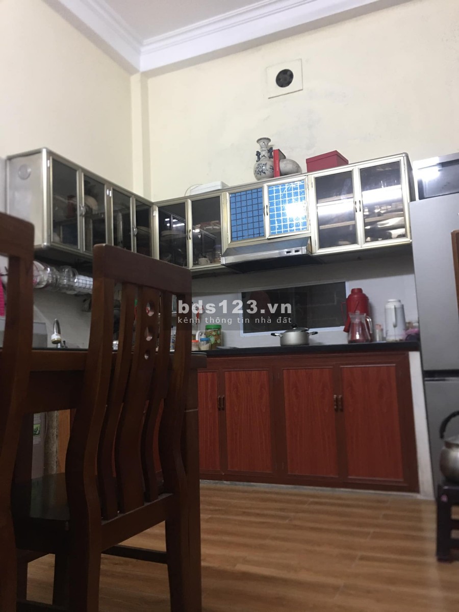 Bán nhà Khương Trung, Thanh Xuân, Ngõ rộng nhà thoáng, DT23m2, 4 tầng, 2.65 tỷ