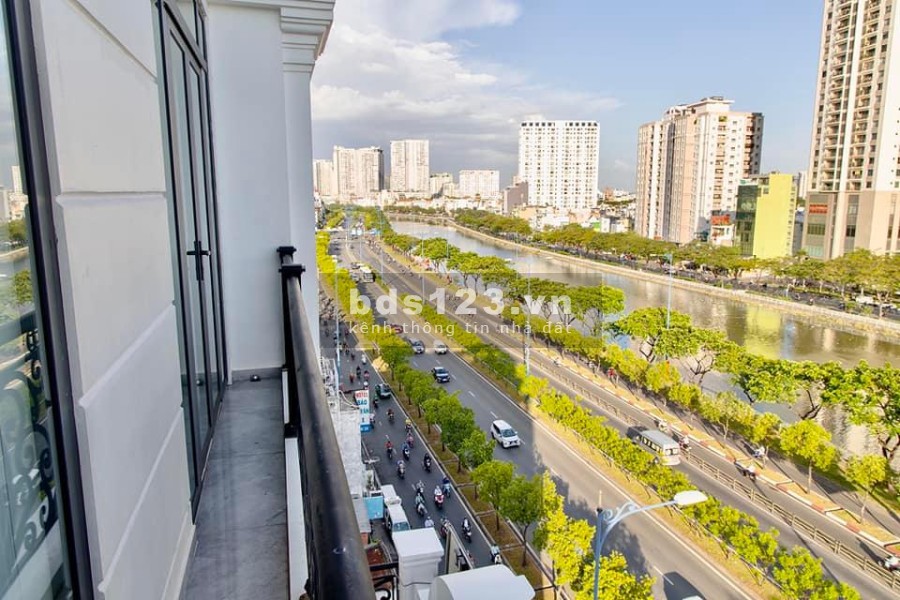 Cho thuê văn phòng mới tại Võ Văn Kiệt Quận 1 mới 100% toà nhà Tín Thành, giá tốt