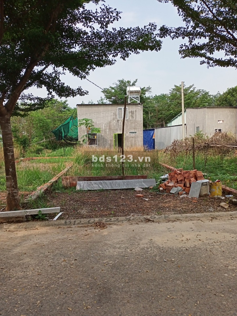 Bán Đất Tân định, Đường D8, sát trường mầm non Tân Thỏ Ngọc, sổ riêngLH 0933.142.515