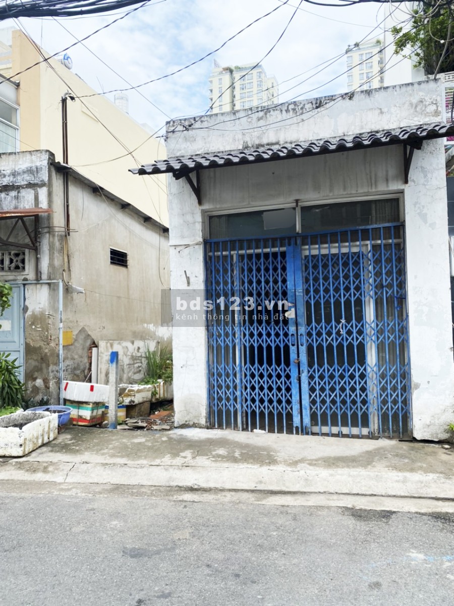 Bán nhà nát tiện xây mới hẻm 34 đường Nguyễn Thị Thập, phường Bình Thuận, Quận 7