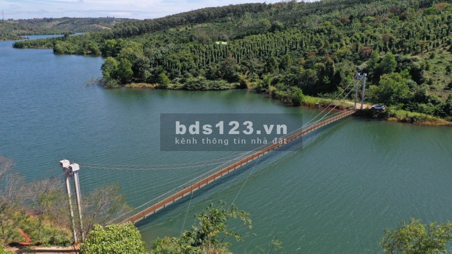 Bán đất mặt tiền hồ view bao đẹp, pháp lý liền tay, bàn giao công chứng ngay, khu dân cư hiện hữu