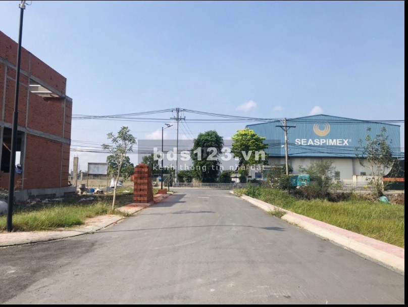 Bán nhanh lô đất mặt tiền Hoàng Phan Thái sát chợ Bình chánh, sổ riêng từng nền công chứng ngay