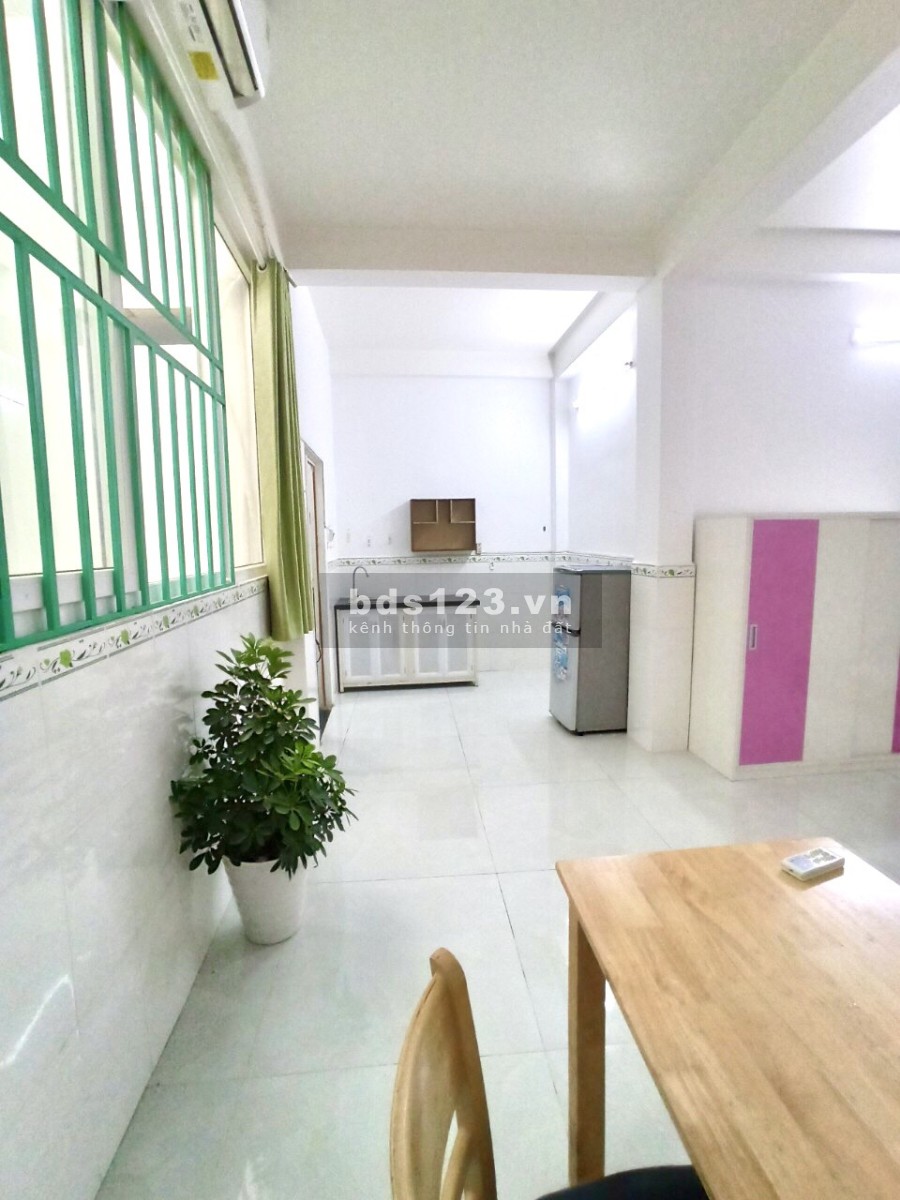 Căn hộ Studio 30m2, sẵn nội thất cửa sổ thoáng, giá sinh viên Quận Tân Bình, gần Hufi