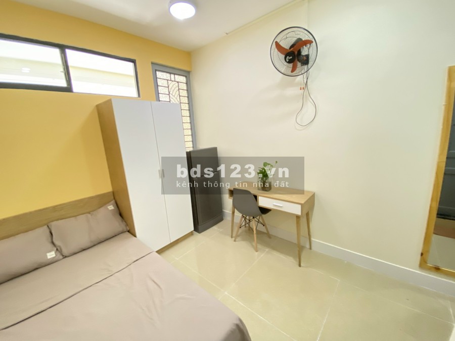 Căn hộ dịch vụ full nội thất ở Phạm Viết Chánh, nay trung tâm, tiện ích đầy đủ, giá tốt