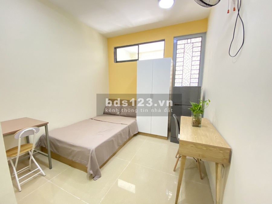 Căn hộ dịch vụ full nội thất ở Phạm Viết Chánh, nay trung tâm, tiện ích đầy đủ, giá tốt