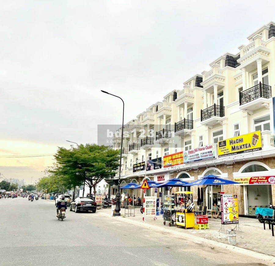 Dự án Icon Central tọa lạc tại vị trí vàng trung tâm thành phố Dĩ An, Bình Dương