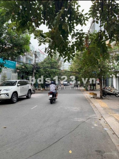Cho thuê mặt bằng gần 300m2 đường số Tân Quy, 35 triệu/tháng, khu dân cư tiện kinh doanh
