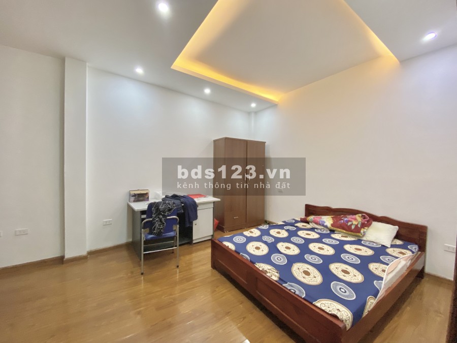 Nhà đẹp Mỹ Đình cần tìm chủ mới diện tích sử dụng 40m2 đúc 5 tầng giá bán chỉ 4.55 tỷ