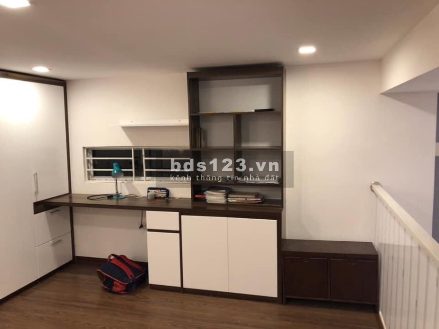 Nhà Đẹp Phạm Văn Đồng diện tích sử dụng 39m2 mt 4.4m, ô tô kinh doanh giá bán 2.95 tỷ