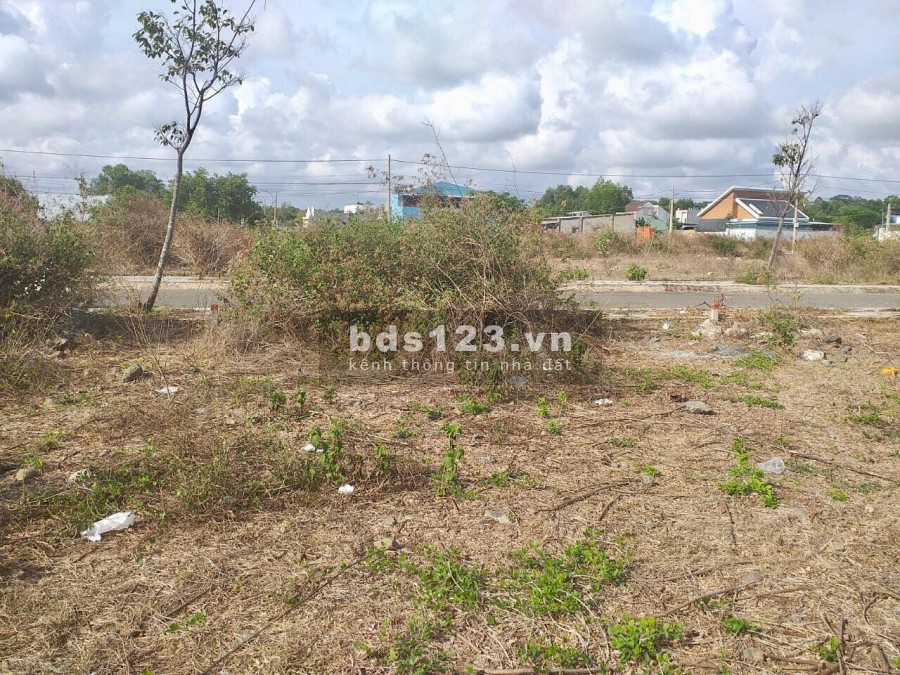 Chính chủ cần bán đất MT xã Long Phước, khu Gia Phát, thành phố Bà Rịa giá tốt đầu tư