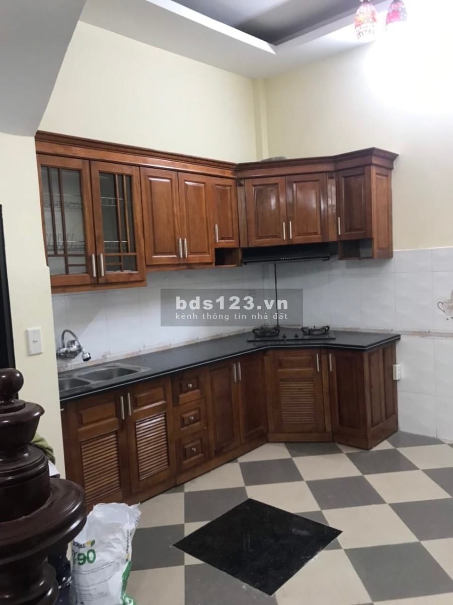 Nhà Đẹp Ở Ngay Ngõ Gốc Đề - Hoàng Mai diện tích sử dụng 36m2 giá bán chỉ 3.5 tỷ