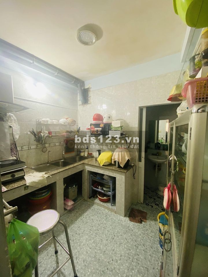 Hẻm Kia Moring 40m2 - Nhất Chi Mai giá bán 3tỷ6, pháp lý sạch, qui hoạch rõ ràng, lh 0908378406