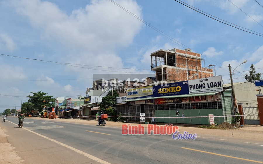 Đất thổ cư giá rẻ, trung tâm huyện Chơn Thành, Bình Phước. 335tr/ 240m2. Thổ cư, vay vốn