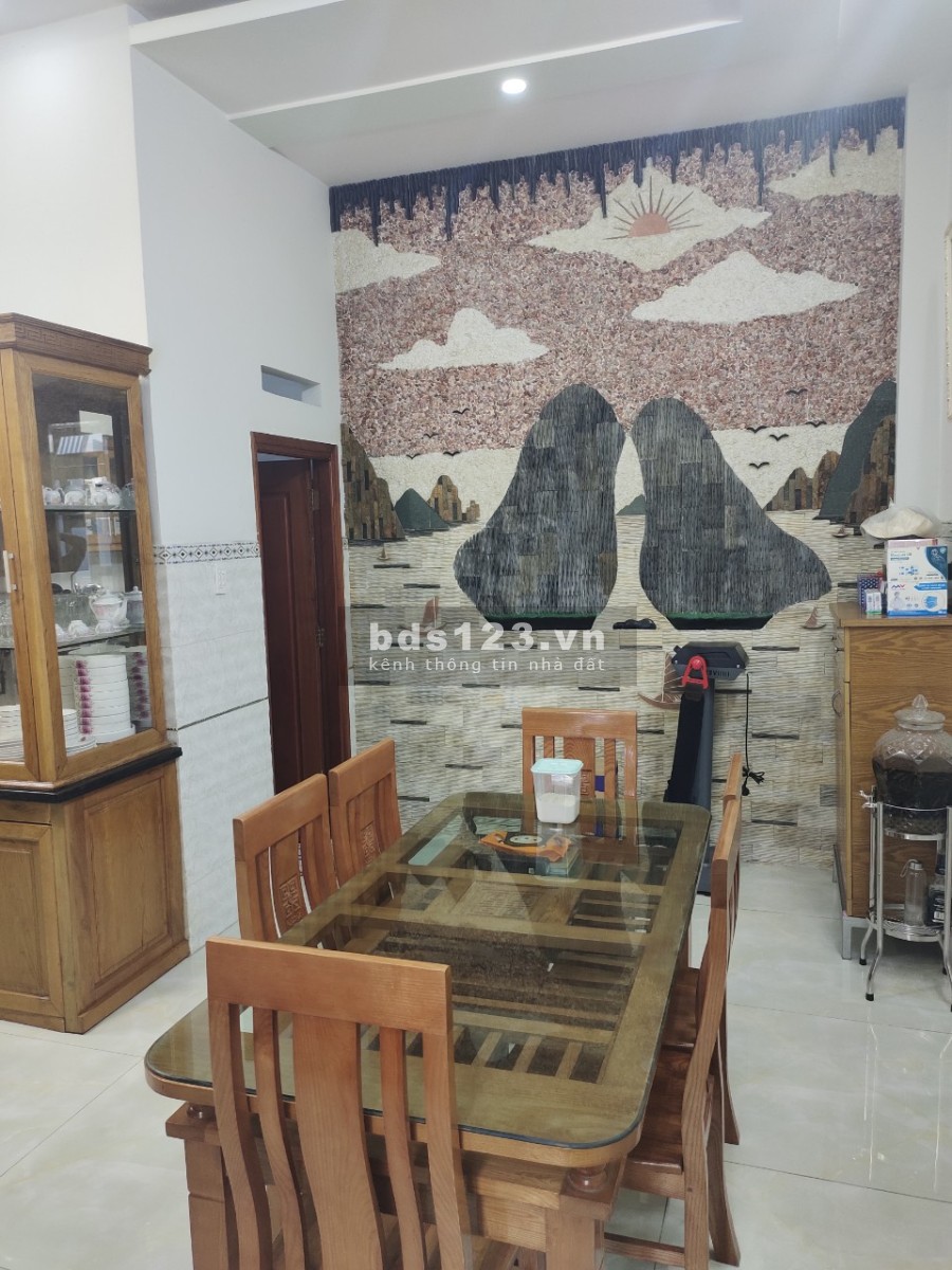 Nhà 3 tấm chính chủ tại Nguyễn Ảnh Thủ Bà Điểm giá bán tiện đầu tư sinh lời 6.99 tỷ
