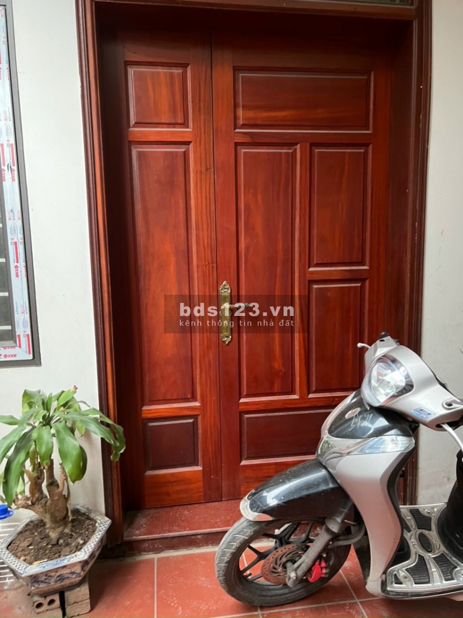 194 Thanh Am diện tích sử dụng 68/72m 3 4.5 giá bán 3.85 tỷ, Quận Long Biên đẩu tư sinh lời
