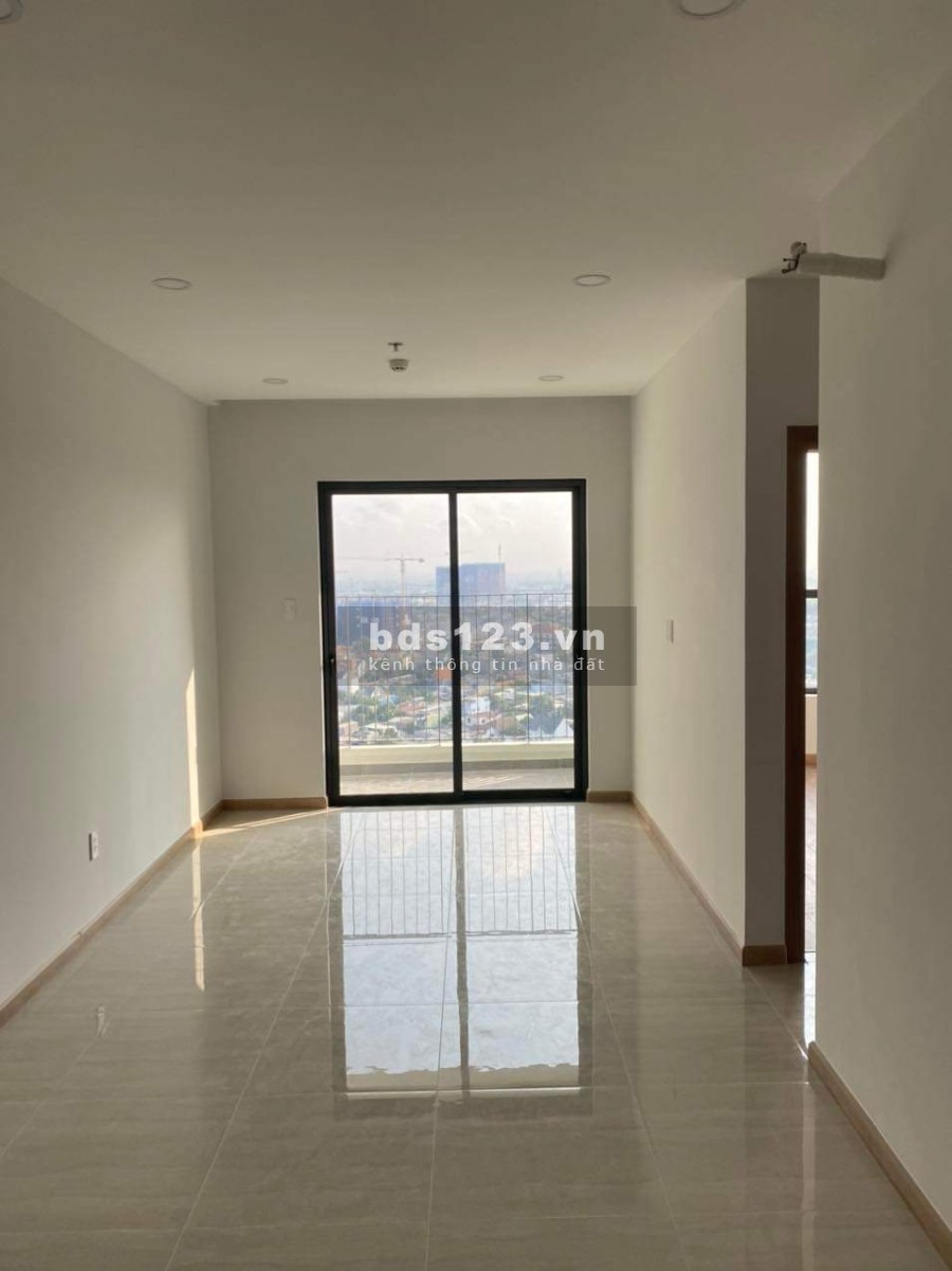 Cho thuê căn hộ Bcons Greenview nhà sẵn xem nhà alo trước 5phút , giá 5tr/tháng