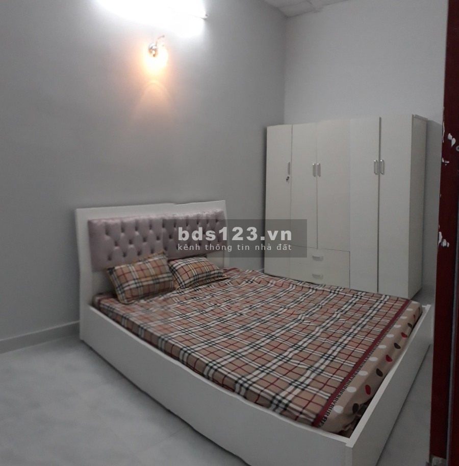 Kẹt tiền bán gấp nhà Long An diện tích sử dụng 80m2, sát khu công nghiệp Cầu Tràm