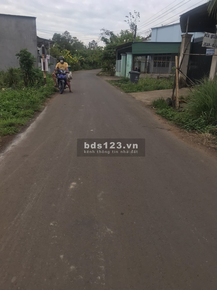 Tôi chính chủ cần bán lô đát 10x30 sát khu công nghiệp, liên hệ xem đất 0977795005