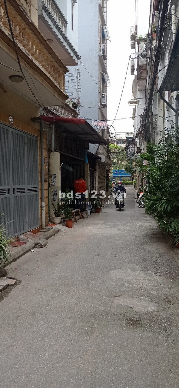 Bán nhà Ngọc Thụy 4 tầng diện tích sử dụng 41m, ôtô vào nhà, full nội thất, lh 0941918168