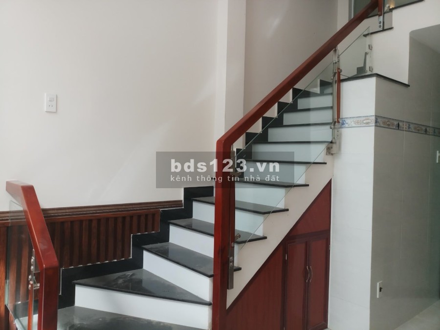 Bán gấp Nhà hẻm ba gác Nguyễn Văn Lượng Gò Vấp, 5 tầng, nhỉnh 5 tỷ, nhà mới xinh xắn
