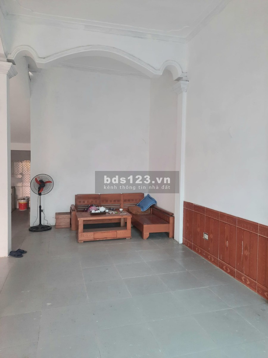 Bán đất tặng nhà 2 tầng đúc, đường rộng 10m, đất 73m, giá bán chỉ 3.7 tỷ, khu an ninh
