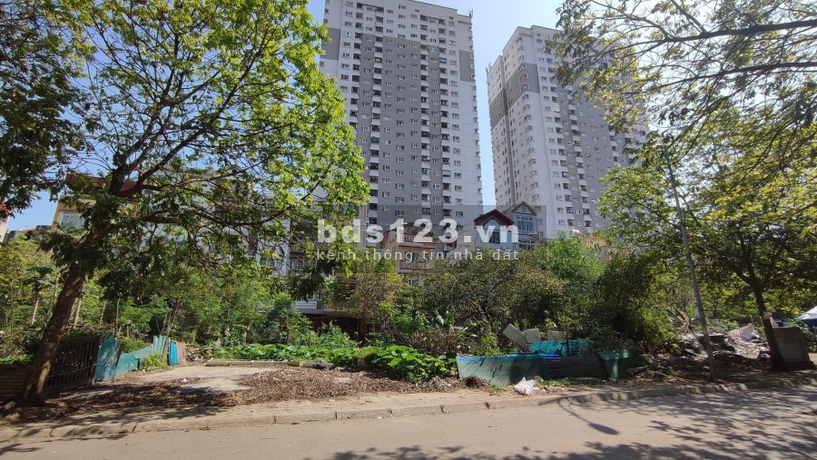 Bán nhà Ngọc Lâm, Long Biên ô tô 7 chỗ, diện tích sử dụng 48m2, 5 tầng, giá nhỉnh 5 tỷ