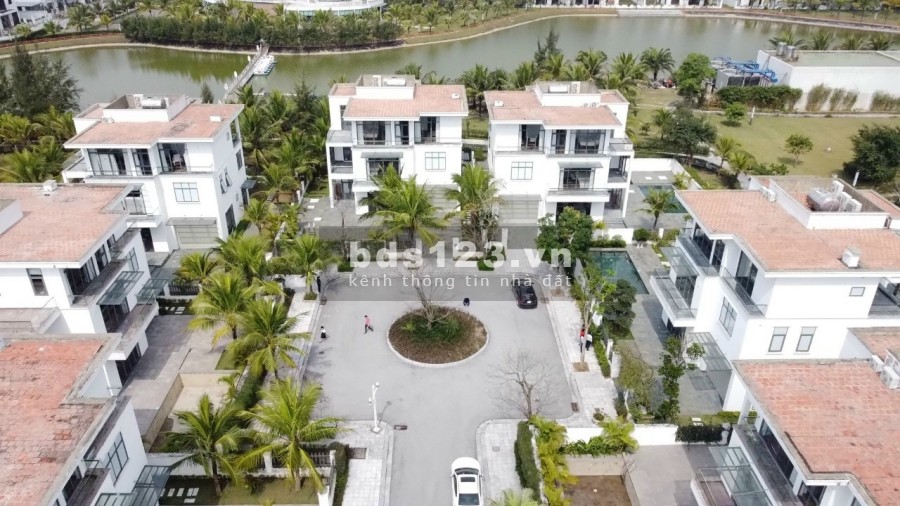 Bán biệt thự ven biển thành phố Sầm Sơn, sở hữu lâu dài, pháp lý chính chủ, giá tốt