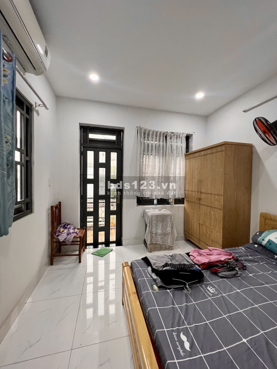 Bán nhà hẻm 4m Tô Hiến Thành, Quận 10, diện tích sử dụng 40m2, giá chỉ nhỉnh 5 tỷ
