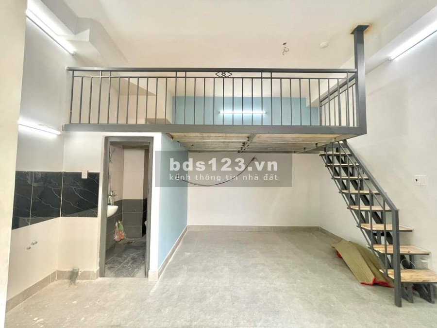 Khai Trương Phòng Mới Full Nội Thất , Ban Công Riêng ngay Chợ Tân Hương