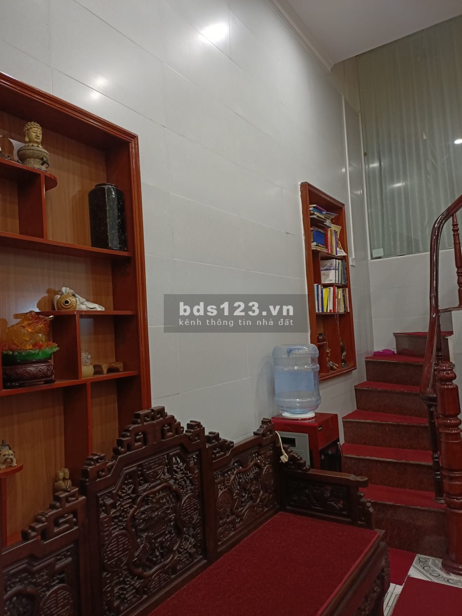 Bán nhà Khương Trung, Thanh Xuân, Lô góc nhà thoáng, gần chợ diện tích 45m2, giá 1.95 tỷ