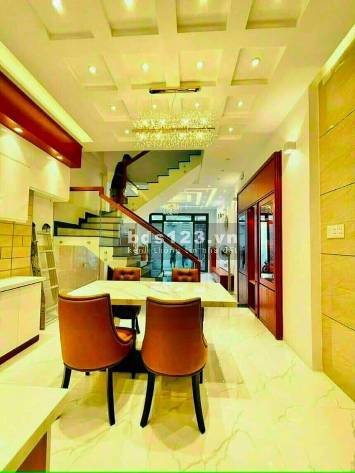 Bán nhà mặt tiền Hồ Đắc Di diện tích 65m2, giá bán chỉ 5.1 tỷ, Quận Tân Phú khu an ninh