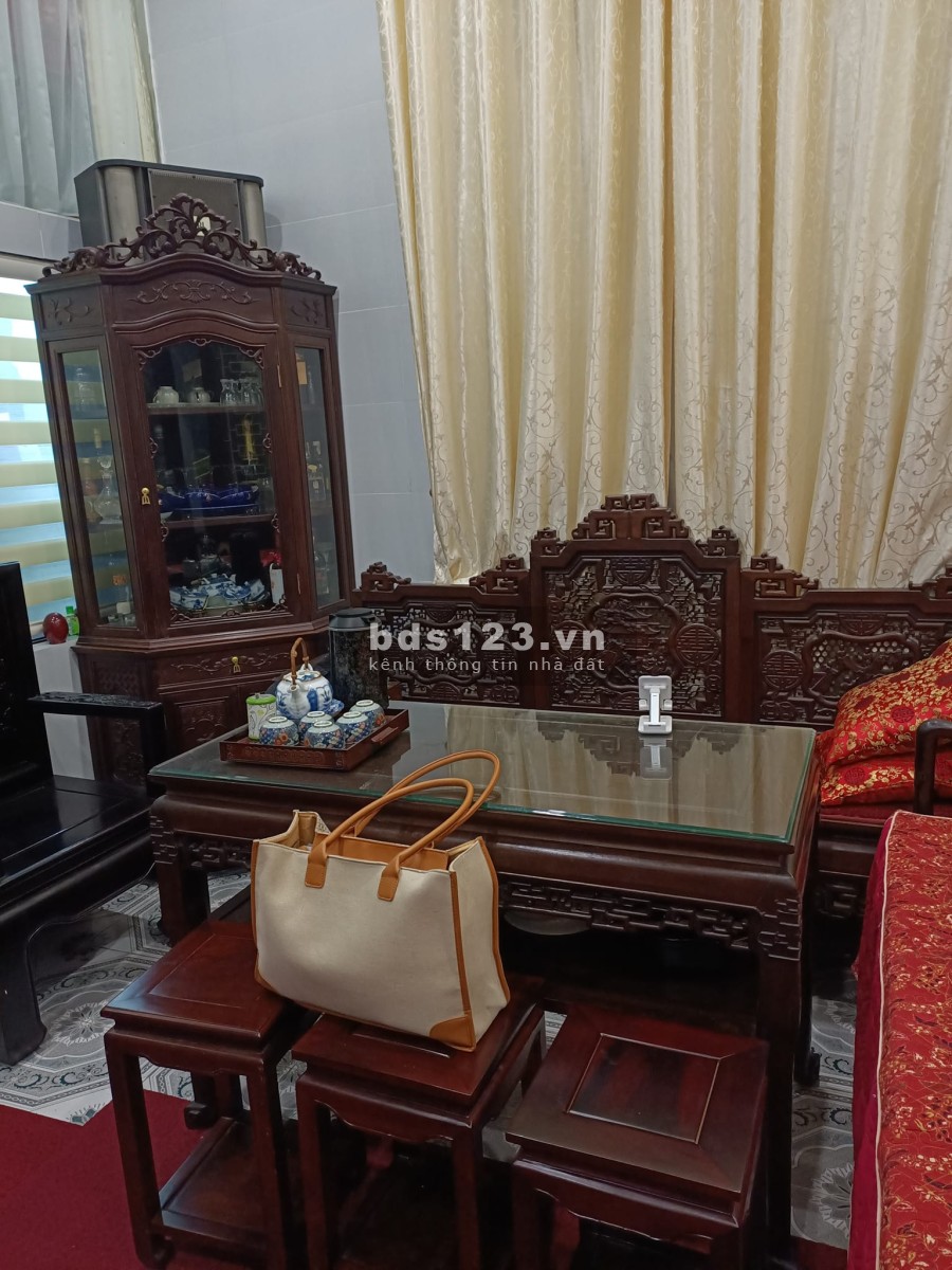 Bán nhà Khương Trung, Thanh Xuân, Lô góc nhà thoáng, gần chợ diện tích 45m2, giá 1.95 tỷ