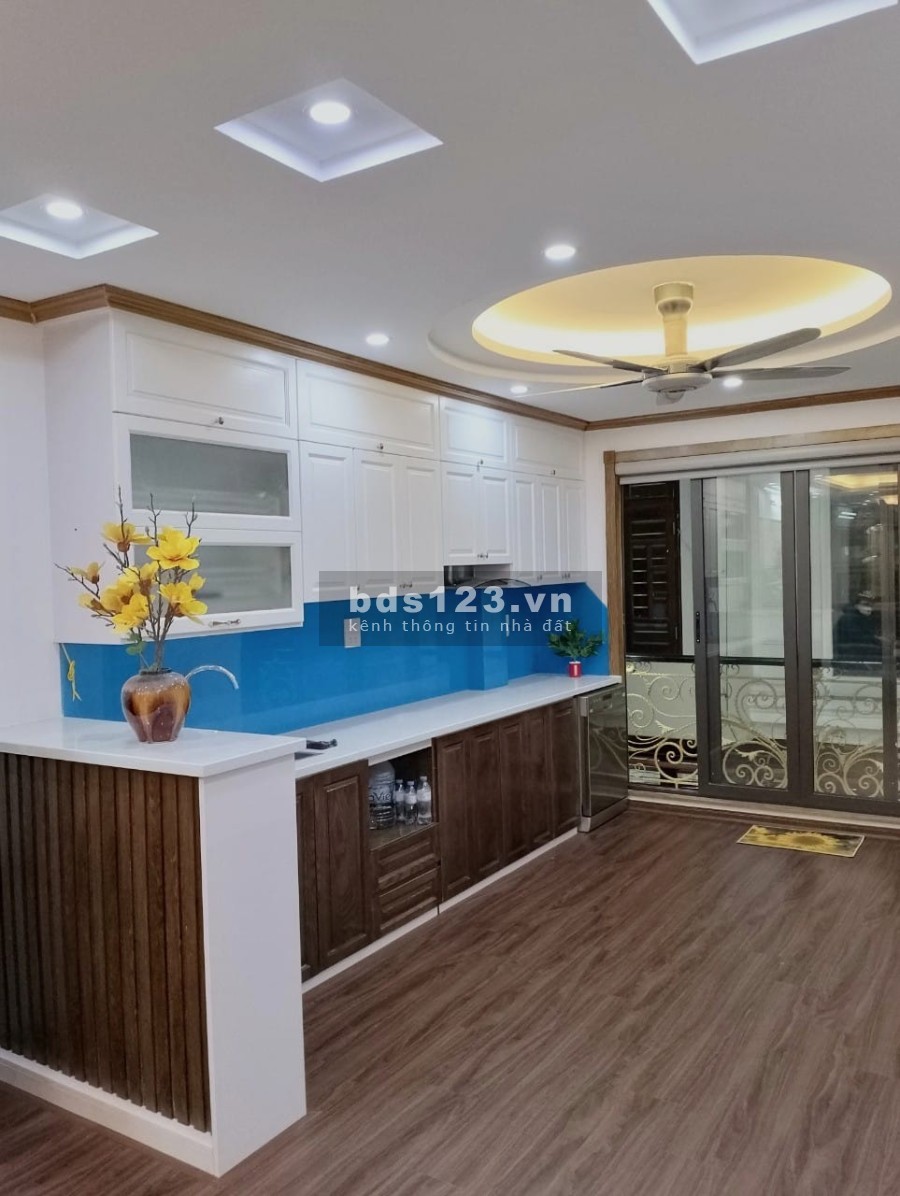 Bán nhà phố VIP-2022 Hoàng Văn Thái – Thanh Xuân 50M, 6 tầng, giá 11.5 tỷ.