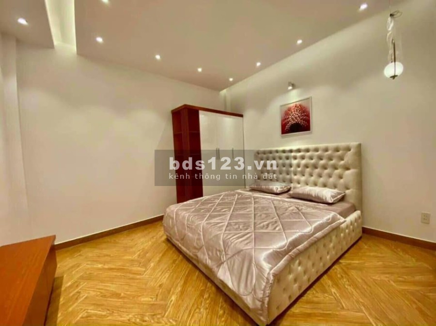 Bán nhà mặt tiền Hồ Đắc Di diện tích 65m2, giá bán chỉ 5.1 tỷ, Quận Tân Phú khu an ninh