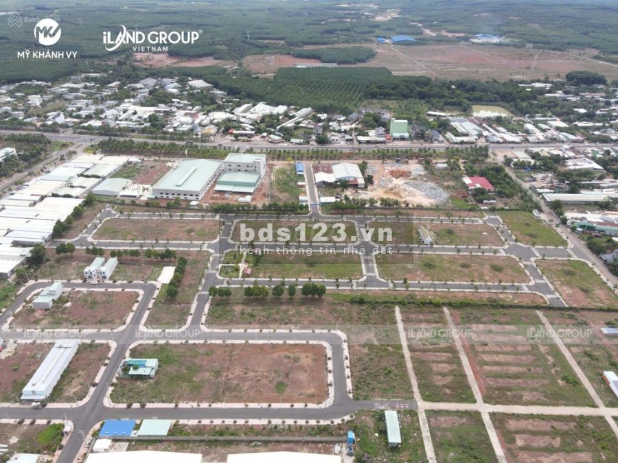 Cạnh khu công nghiệp Bắc Đồng Phú sổ hồng công chứng ngay giá từ 900 triệu. pháp lý đủ