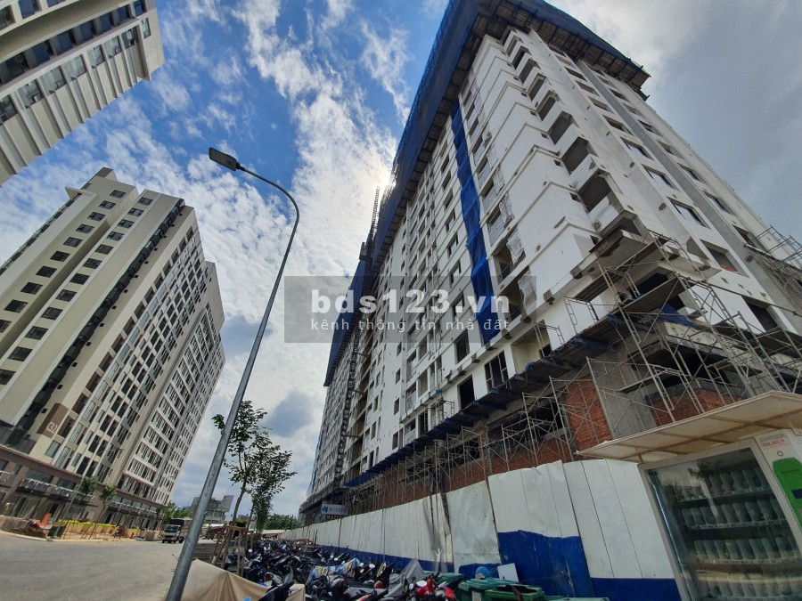 Bán nhanh căn hộ Quận 12 giáp sông liền kề Quận Gò Vấp kiến trúc đẹp tiện ích đầy đủ