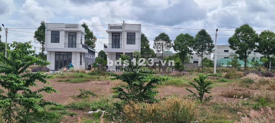 Cạnh khu công nghiệp Bắc Đồng Phú sổ hồng công chứng ngay giá từ 900 triệu. pháp lý đủ