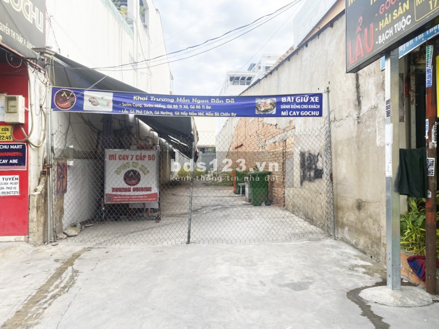 Bán lô đất vị trí đắc địa ngay mặt tiền đường Nguyễn Thị Thập phường Bình Thuận, Quận 7