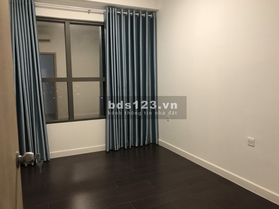 Cho thuê căn hộ 3 phòng ngủ 2 wc nội thất cơ bản giá chỉ 13 triệu tại The Sun Avenue